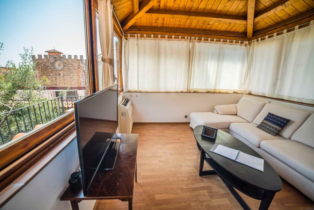 טאורמינה Private Villa At Villa Al Duomo מראה חיצוני תמונה